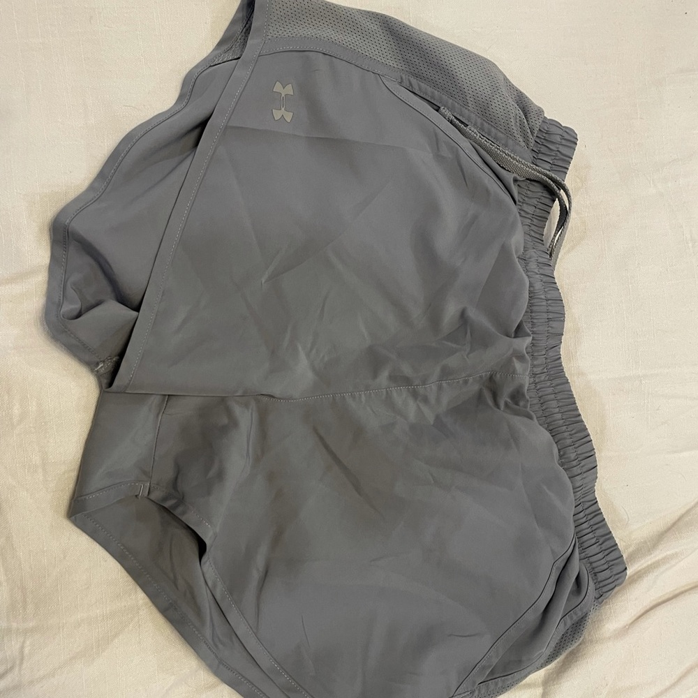 Under Armour shorts with pockets